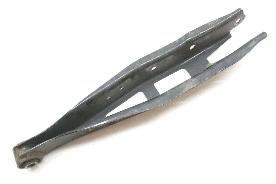 Subaru Crosstrek Forester 2016 brazo de control inferior trasero derecho OEM 15 16 17 Foto 4 de 4