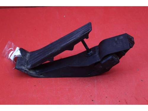 BMW X3 E83 Throttle Pedal 6766930 2006 26603136 - Picture 2 of 7