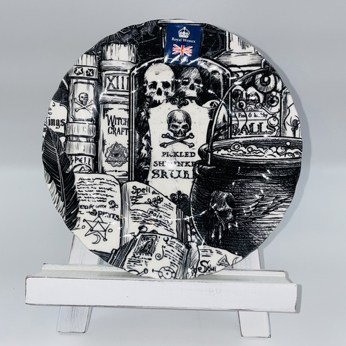 ROYAL WESSEX Halloween Salad Plates Set of 4 Witch POTION Books Cauldron Skulls - Picture 2 of 5