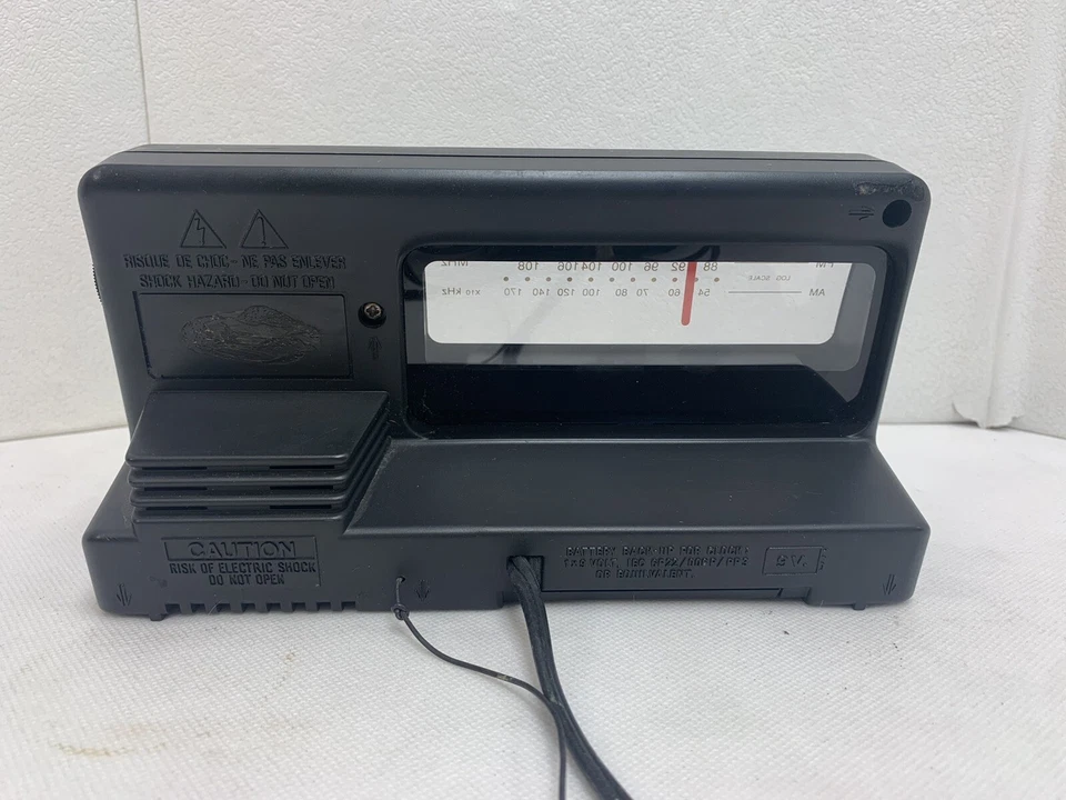 Radio Reloj Despertador TIMEX AM FM De Colección Pantalla Transparente - Probado Funcionando Foto 4 de 4