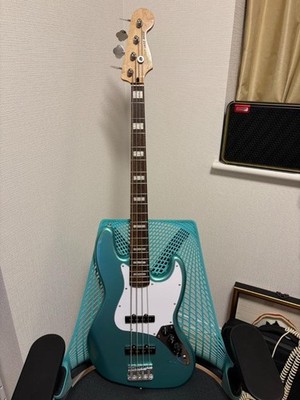 Squier Affinity Series Active Jazz Bass