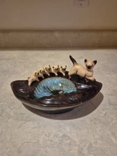 ArtMark Blue & Brown Retro 50s Ashtray Siamese Cat & 5 Kittens