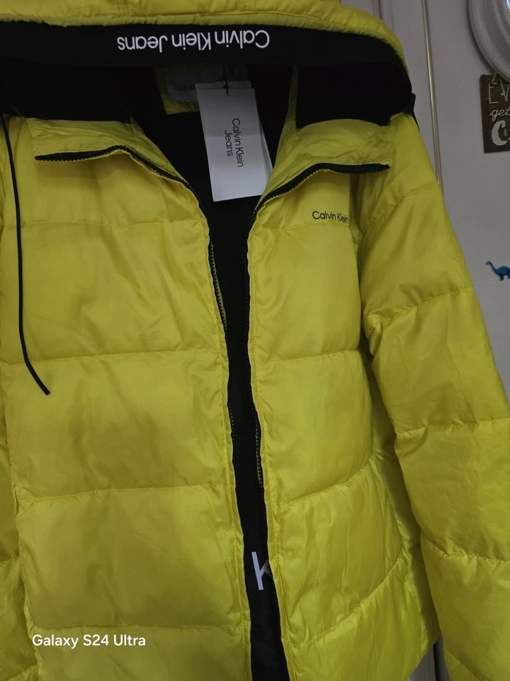 For Sale: Brand New Calvin Klein Jeans Puffer Jacket! Size XL. - Image 3 of 4