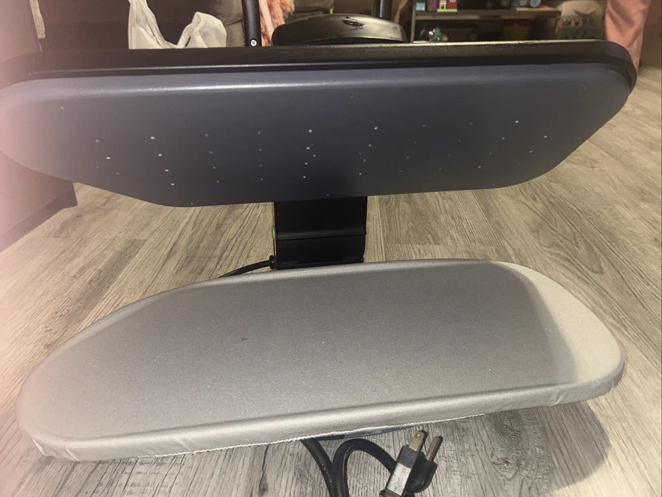 Steamfast SF-623 1500W Mid-Size Fabric Steam Press Iron By Vornado Used Tested - Image 3 of 3