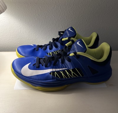 Size 12 - Nike Hyperdunk 2012 Low Hyper Blue 554671-402