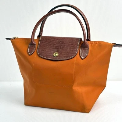 Petit sac fourre-tout Longchamp Le Pliage en nylon orange pliable léger authe... - Photo 1/4
