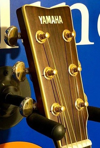 YAMAHA LLTA TRANSACOUSTIC VINTAGE TINT - Foto 6 di 12