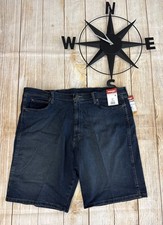 Wrangler  Men's Relaxed Fit Five Pocket Denim Shorts Size 40