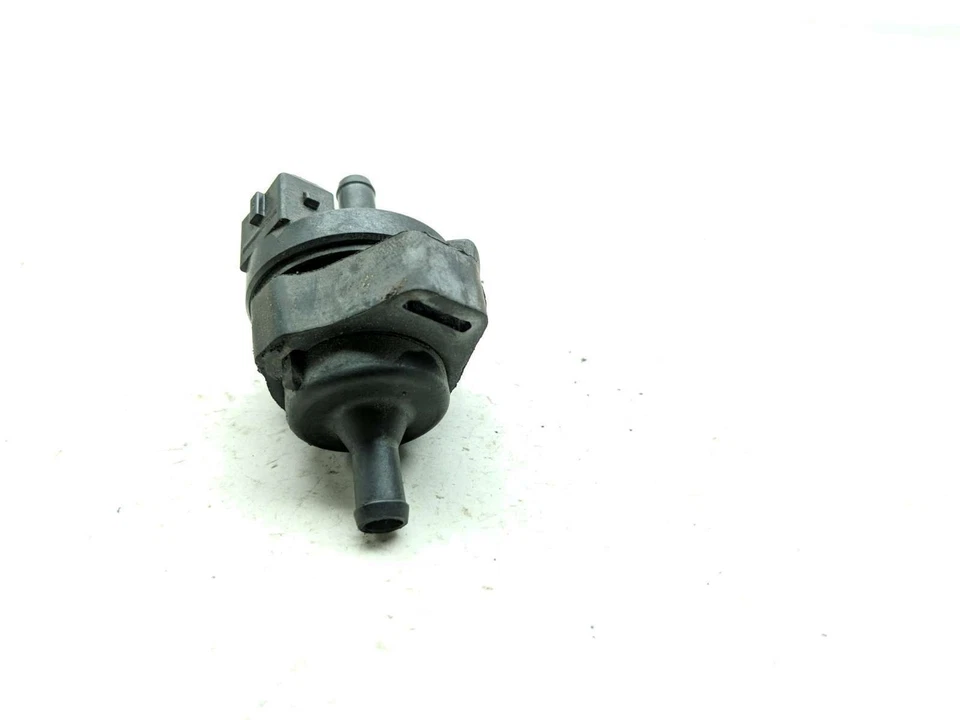 Válvula respiradora tanque de combustível gasolina 14-18 BMW R 1200 R1200RT - Imagem 4 de 4