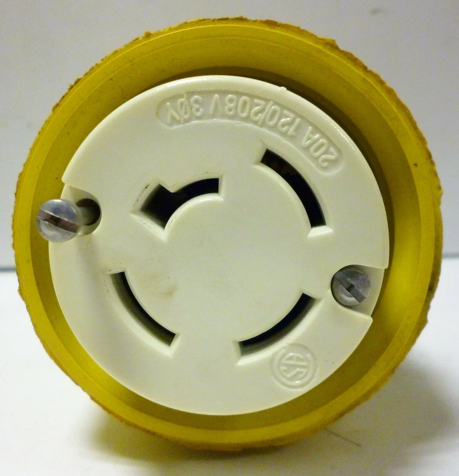 Enchufe Woodhead 27W09 WATERTITE 20A 120V Foto 4 de 4