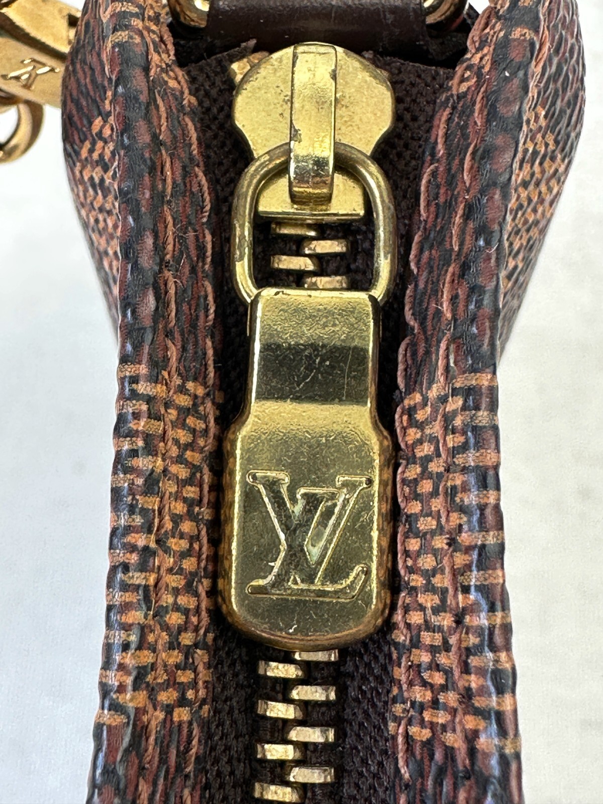 LOUIS VUITTON Brown Damier Ebene Canvas Navona Pochette Bag N51983