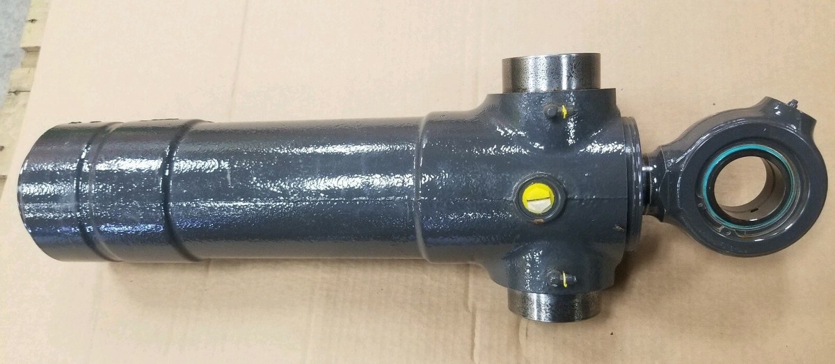 JI Case 580M backhoe hydraulic swing cylinder # JIC 84426789