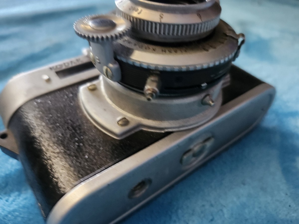 フィルムカメラ Kodak 35 RF Kodak 35 RF - Features of the rangefinder camera by Eastman Kodak