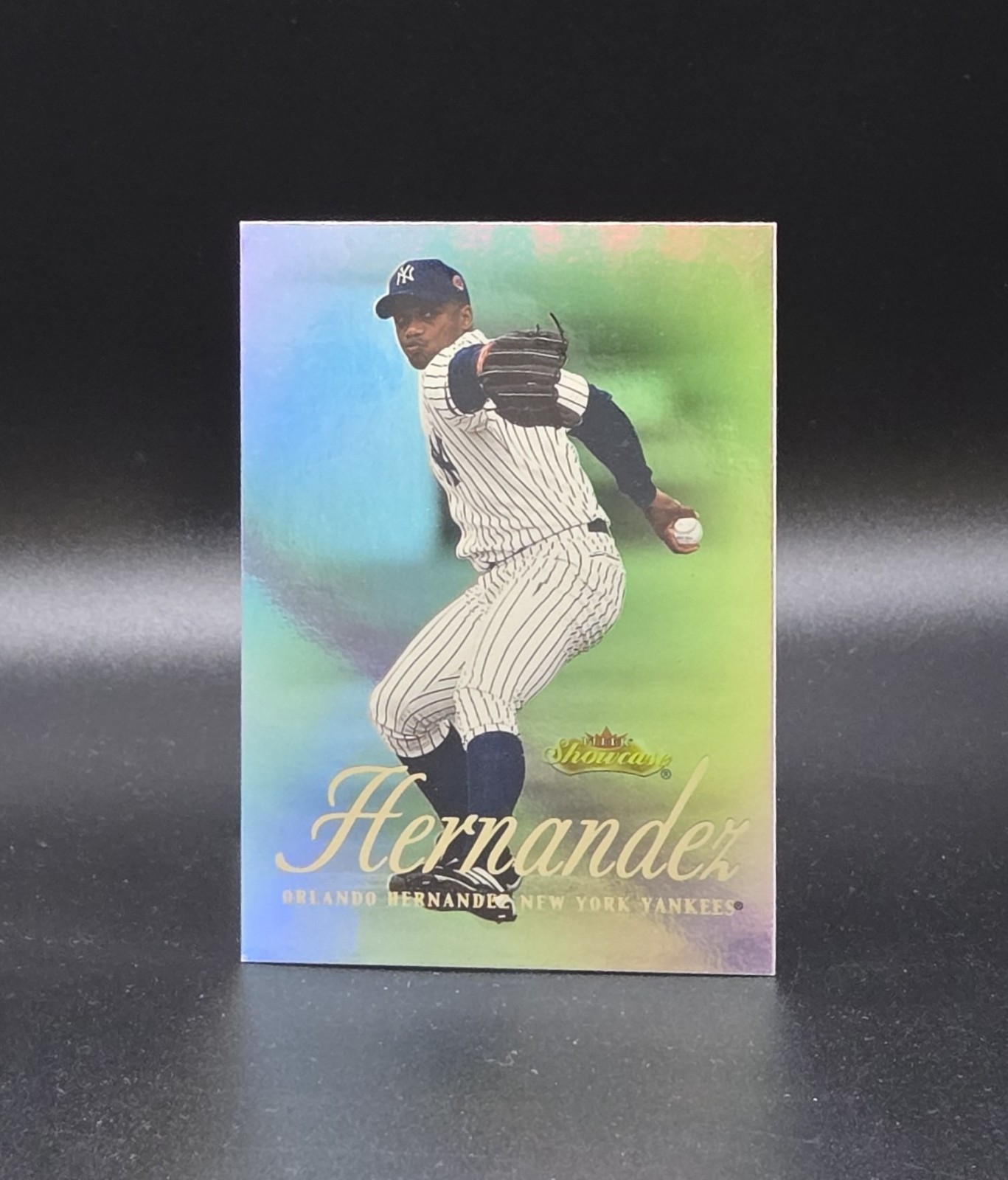 2000 Fleer Showcase Orlando Hernandez #67 Baseball Card