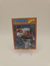 2026 Topps Heritage Simeon Woods Richardson #200 Orange Border Chrome 5/25 Twins