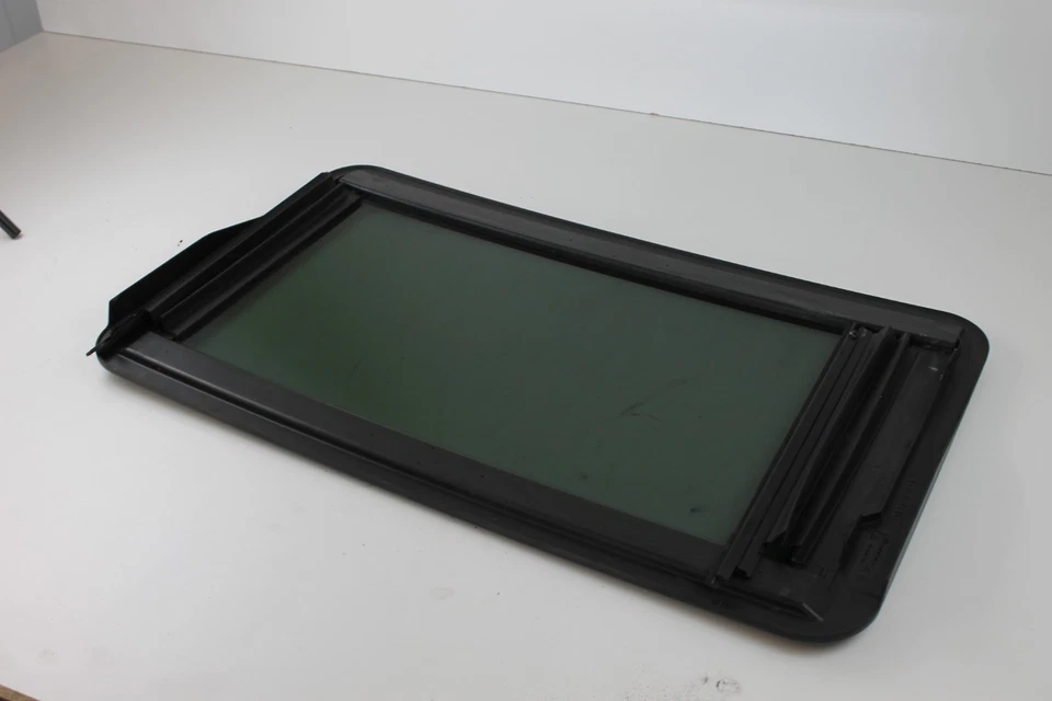 BMW X5 E53 2000-2006 techo corredizo cristal 8408053 OEM Foto 2 de 4