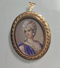 Ciondolo e spilla vintage Oreficeria italiana d'alta gamma XX secolo