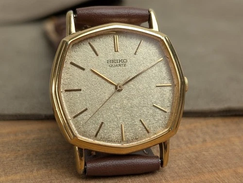 1984 SEIKO 7431-5260 Quartz Gold Dial Octagon Men's Watch Vintage 30mm