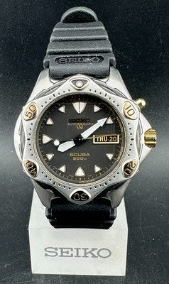 Seiko Scuba Auto Quartz Mens Black Dial Day Date Eng/Kanji 40mm Quartz 5M23-7A00
