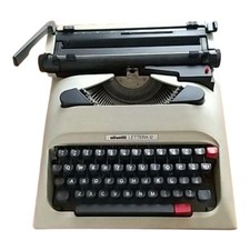 Olivetilettera 12 Typewriter, vintage, working condition, display or collect thumbnail