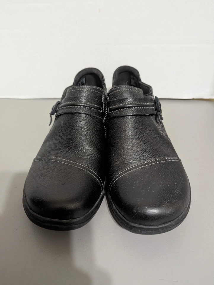 Mocasines planos sin cordones negros Clarks Collection para mujer talla 9M Foto 2 de 4