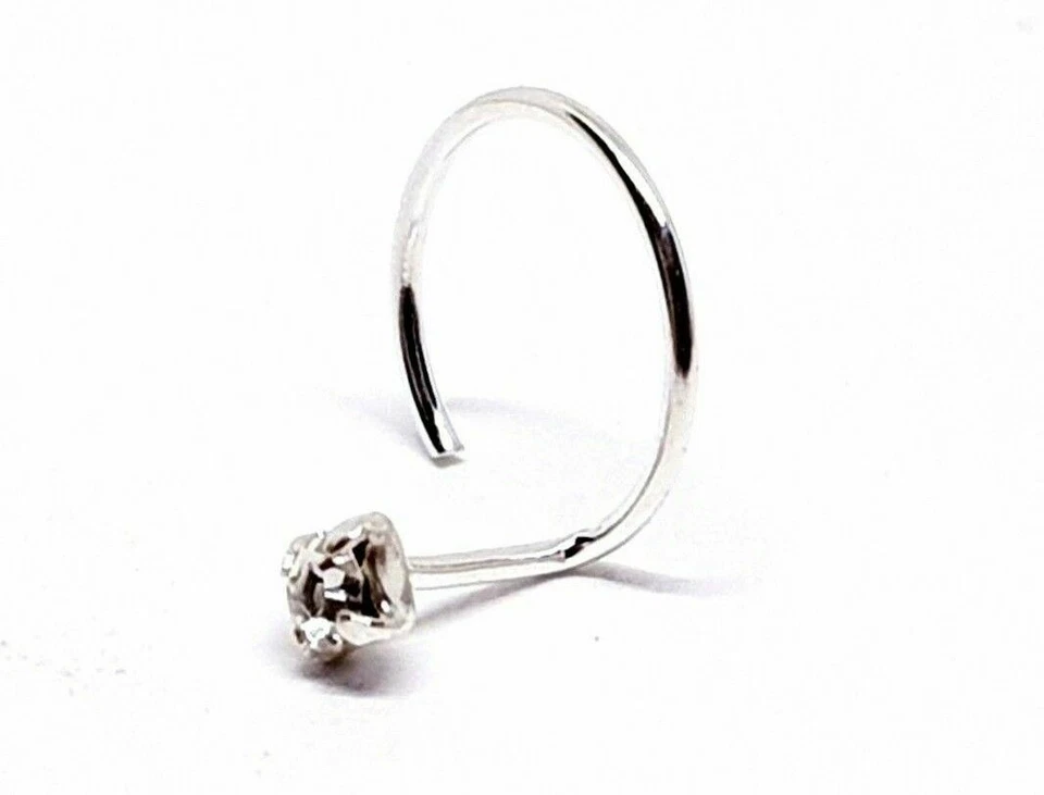 Naso Stud 2mm Claw Set Square Clear Cz 22g (0,6mm) Sterling Silver Screw Curl - Immagine 3 di 4