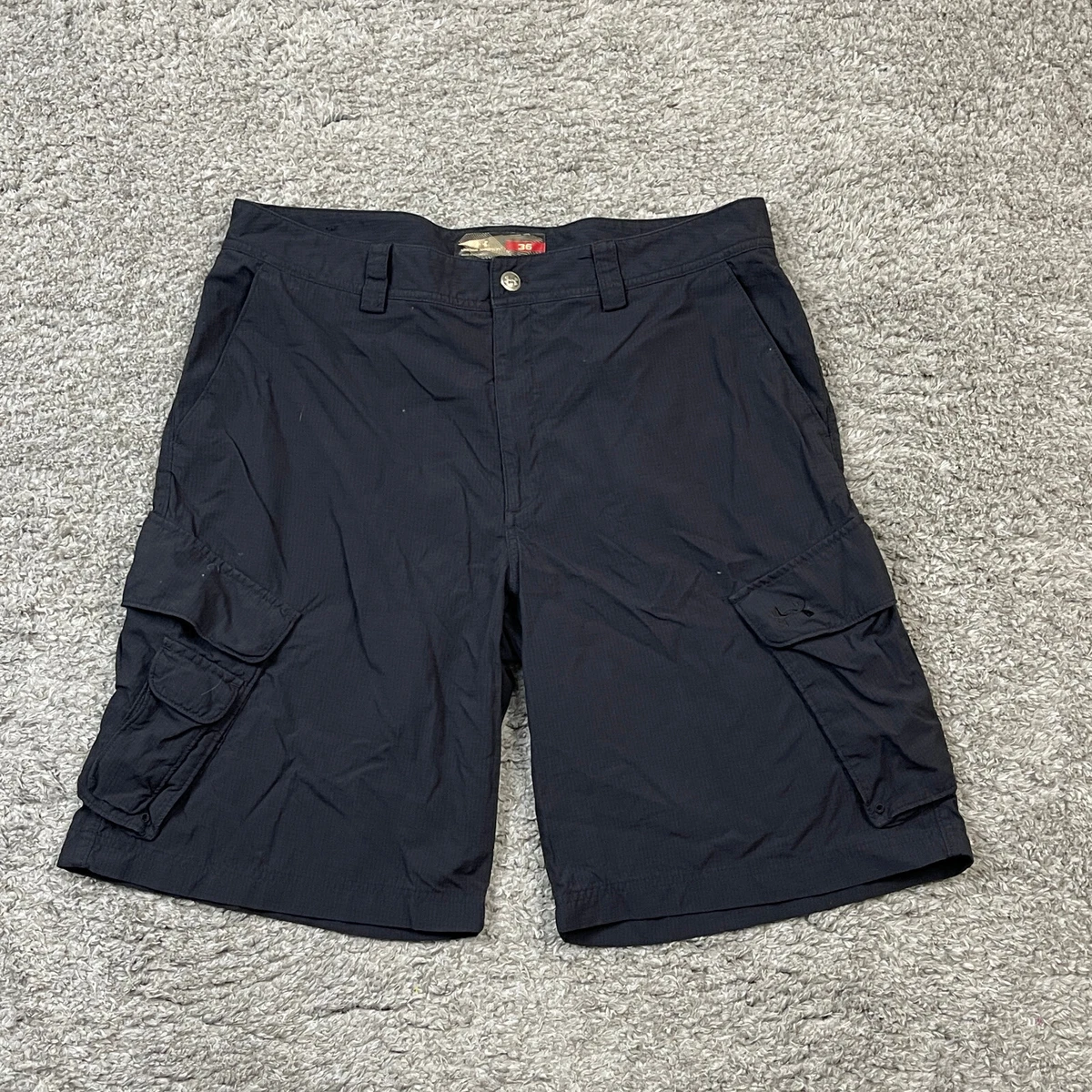 Under armour hotsell cargo golf shorts
