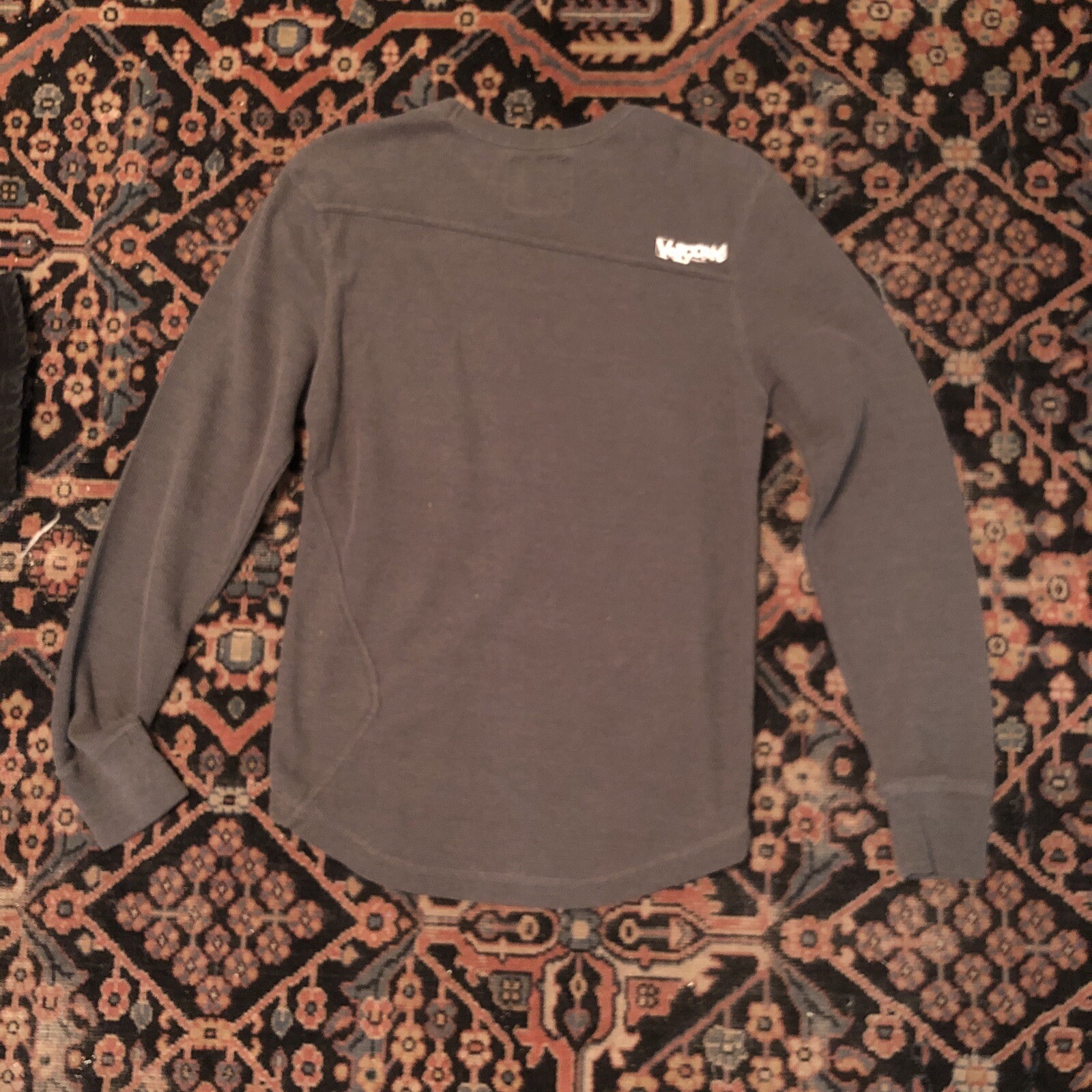 Thermal Shirt Mens Medium Gray Crew Neck Long Sleeve Embroidered