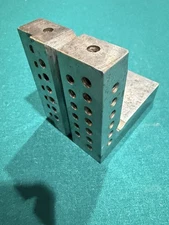 MACHINIST ANGLE PLATE WITH V GROOVE