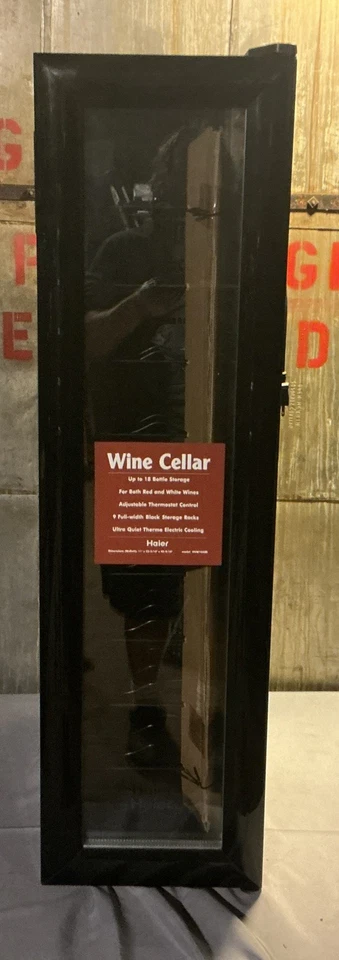 Bodega Haier 18 botellas modelo #HVW18ABB - negra Foto 2 de 4