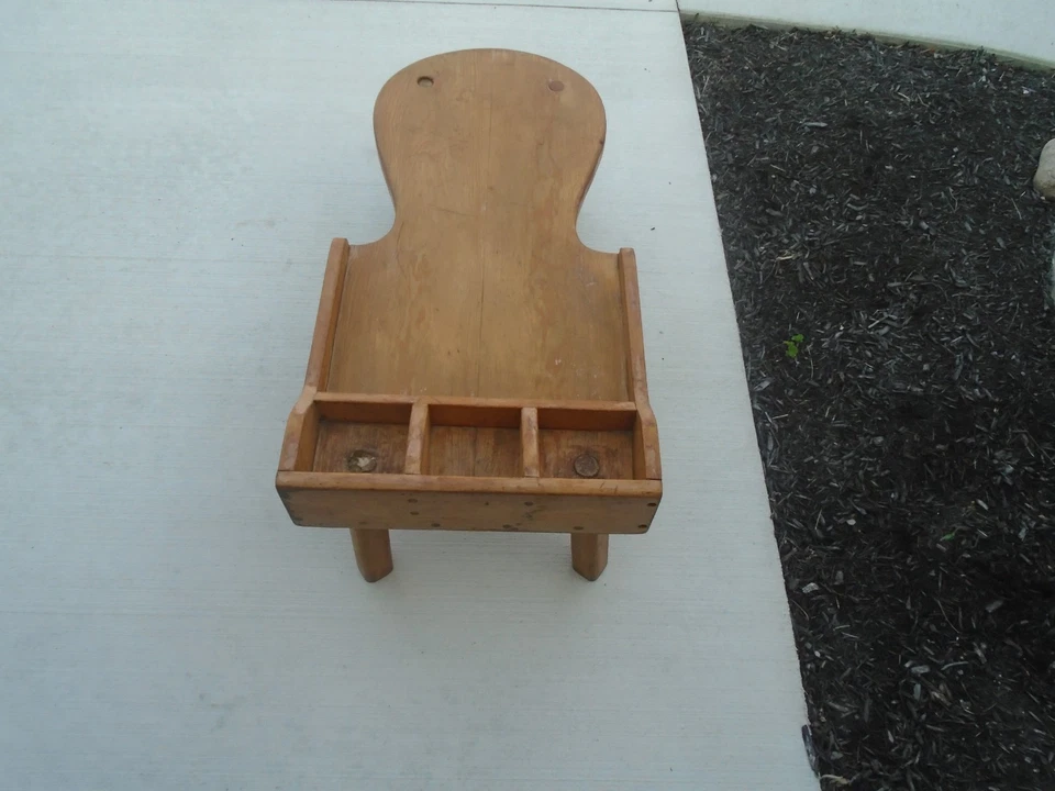 Banco zapatero antiguo Foto 3 de 4