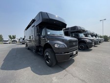 2027 Dynamax Europa 31SS