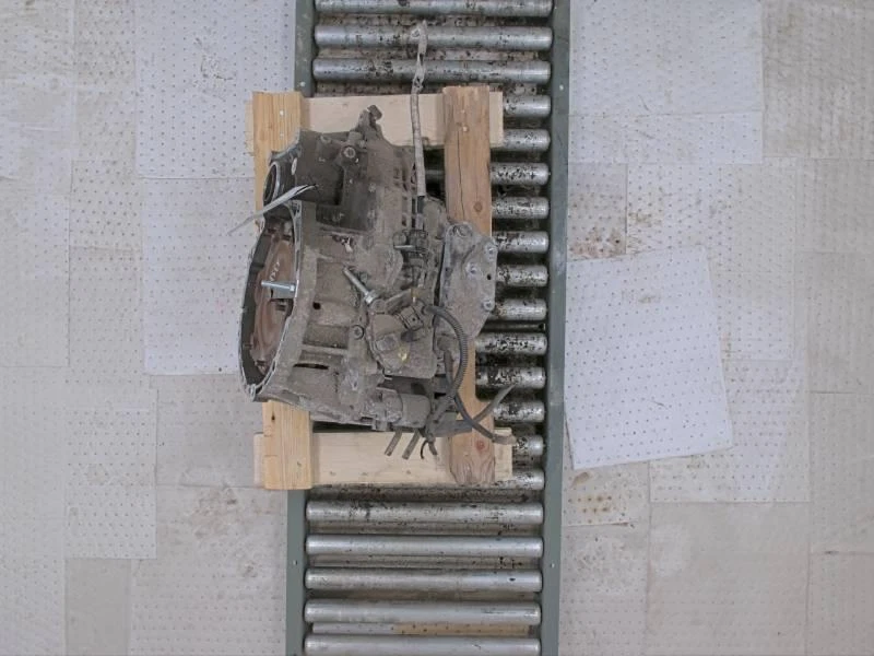 2013 Volkswagen Tiguan Automatic Transmission Assembly 2.0L OEM 95K Miles - Image 2 of 4