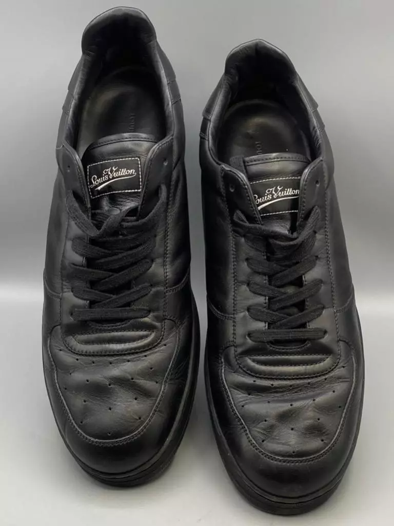 Louis Vuitton Rivoli Sneaker BLACK. Size 10.0