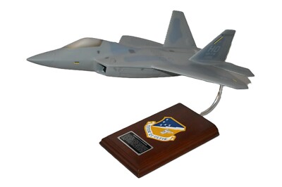 USAF Lockheed Martin F-22 Raptor Holloman AFB Desk Top Model 1/40 SC Airplane