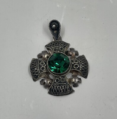 Vintage Sterling Silver Jerusalem Crusader s Cross Maltese Pendant Green Stone