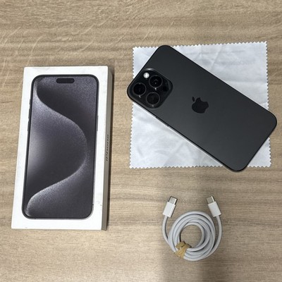 Apple iPhone 15 Pro Max - 256GB - Titan schwarz (Ohne Simlock) mit OVP