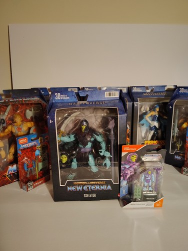 New Masters of the Universe 7" Figure Lot with Micro Figures Also - Picture 5 of 16