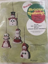Vintage Bucilla Christmas Needlecraft Felt Sequin Mini Santa Family Kit