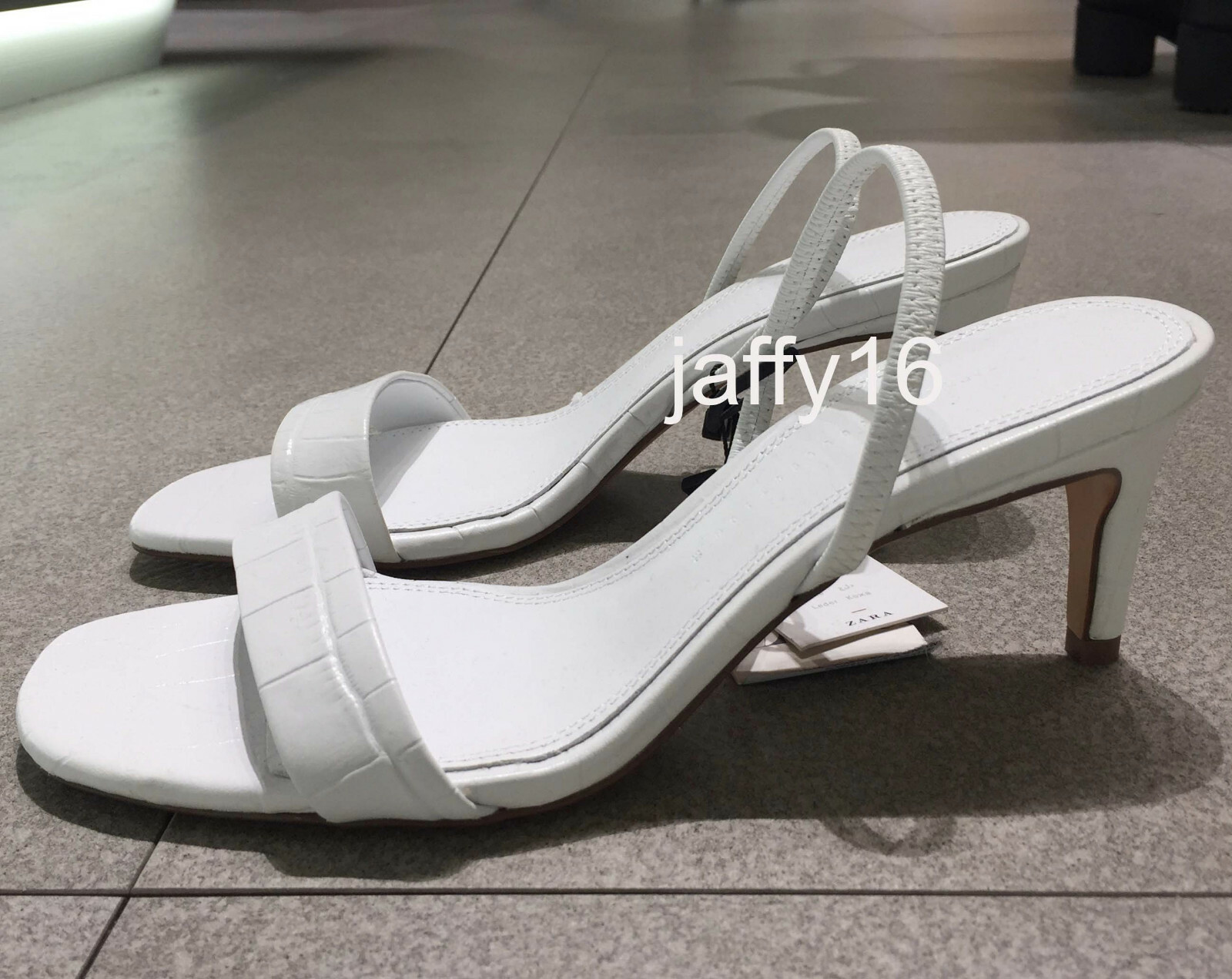 ZARA NEW WOMAN ANIMAL PRINT LEATHER HEELED SANDALS WHITE 35-42 35-42 35-42 REF. 2333 001 d5fb66 ZARA NEW WOMAN ANIMAL PRINT LEATHER HEELED SANDALS WHITE 35-42 35-42 35-42 REF. 2333 001 d5fb66