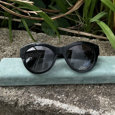 CHANEL Classic Butterfly Black Acetate Sunglasses 5371 Made CHANEL Classic Butterfly Black Acetate Sunglasses 5371 Made