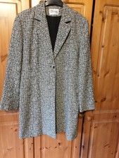 Ladies Coat Size 14