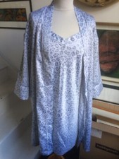 JOHN LEWIS SHORT ROBE AND CHEMISE. ANIMAL PRINT . S/M . NEW WITH TAGS.