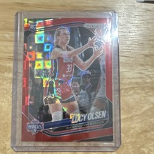 2025 WNBA PRIZM  LUCY OLSEN RED PANDORA /199 PRIZM SP RC #104