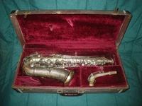 VINTAGE SILVER CONN ALTO SAXOPHONE - c. 1915 NEW WONDER 1 or WONDER IMPROVED