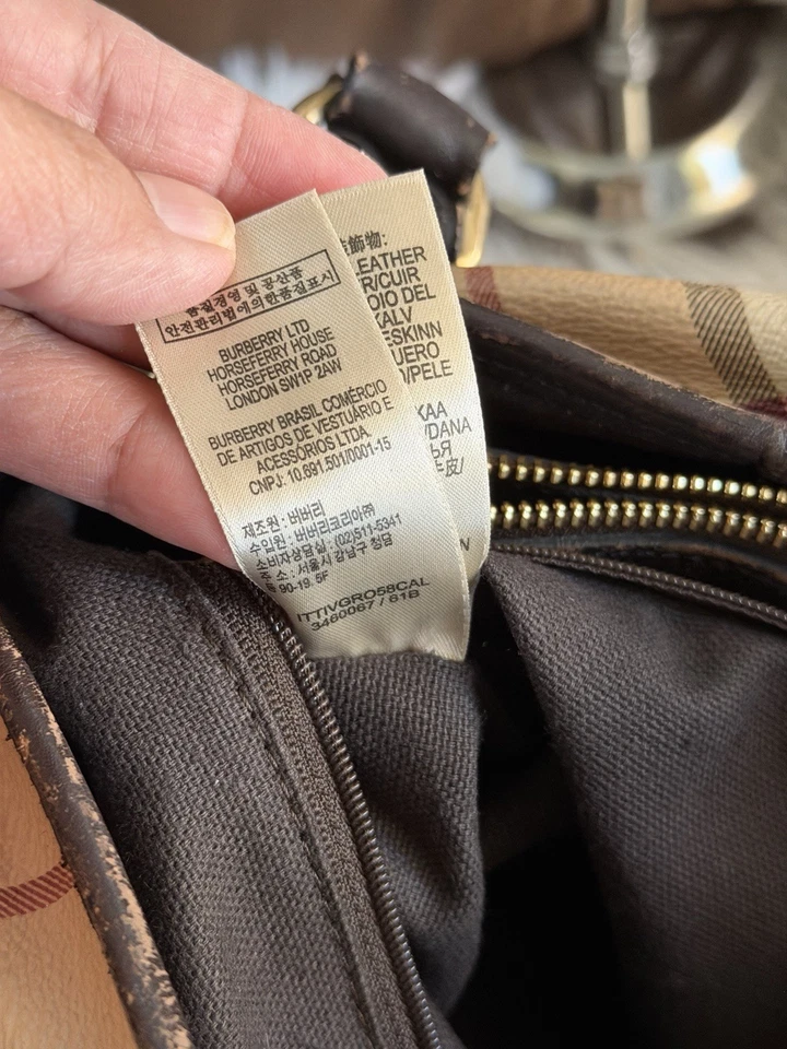 Bolso de hombro Burberry mediano de cuero marrón Foto 2 de 4