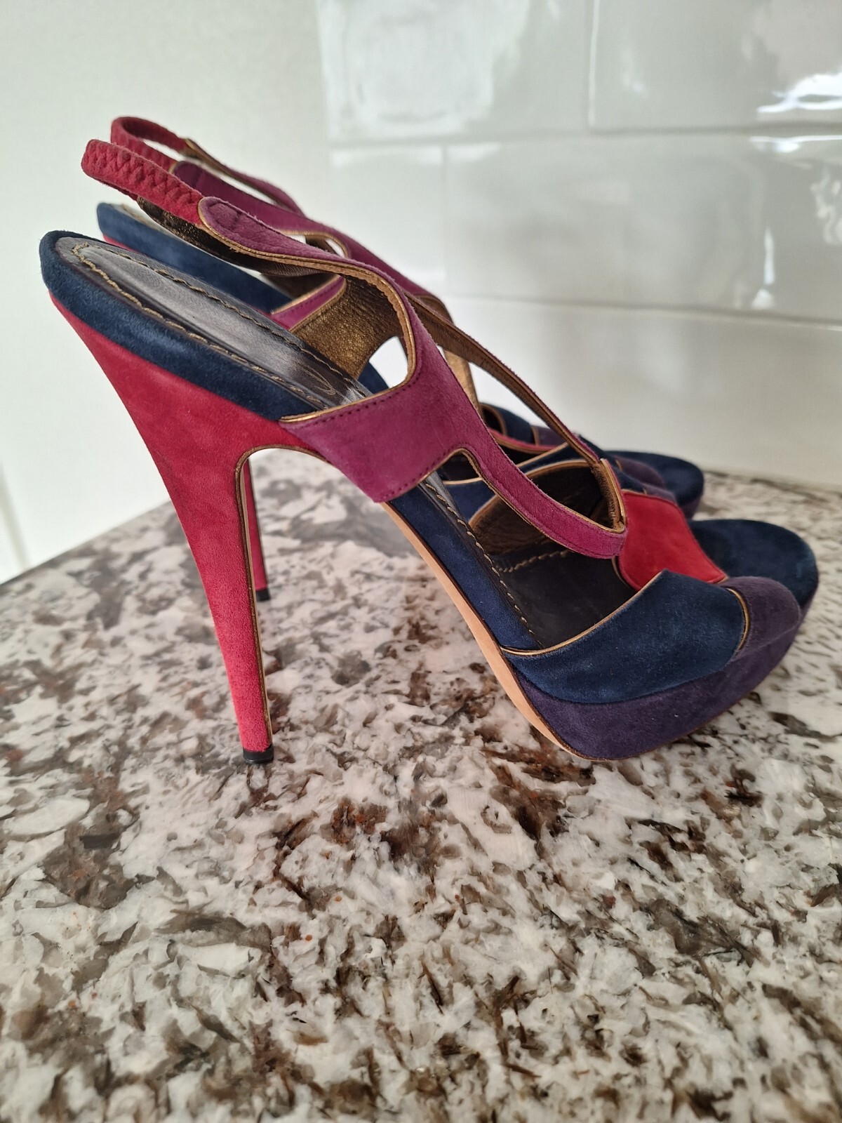 Sandalo multicolore con cinturini Yves Saint Laurent taglia 40