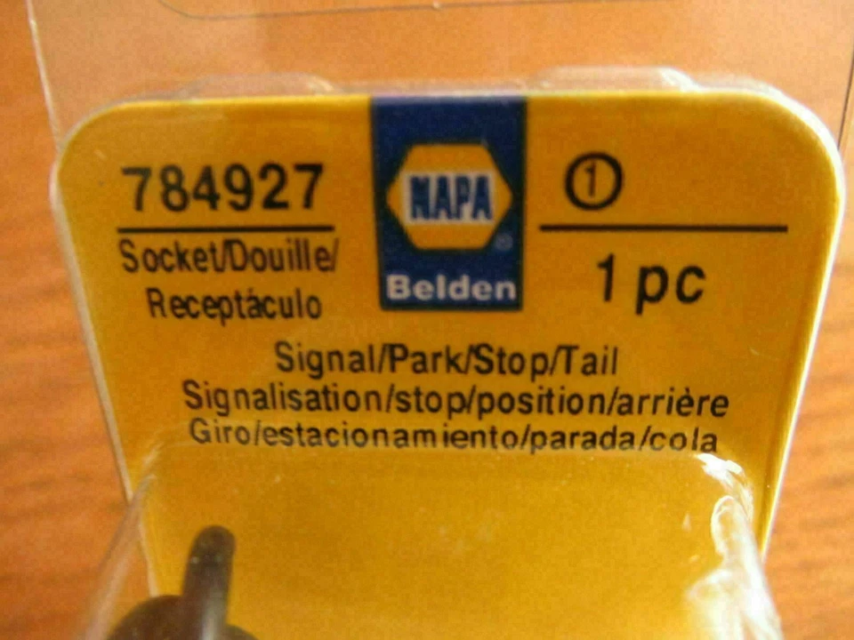 NAPA Belden Signal /Park /Stop /Tail Socket Double Contact #784927 (AH-95) Foto 3 de 3