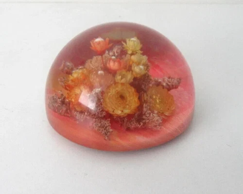Vintage 70's Lucite Dry Flowers Dome Paperweight | Vintage Paperweights