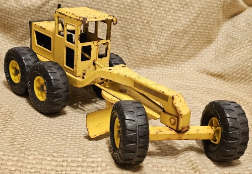 Vintage 70's TONKA MR-970 Road Grader Metal Yellow Construction Toy Vehicle 17"